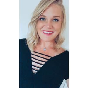 Meet your Posher, Carrie